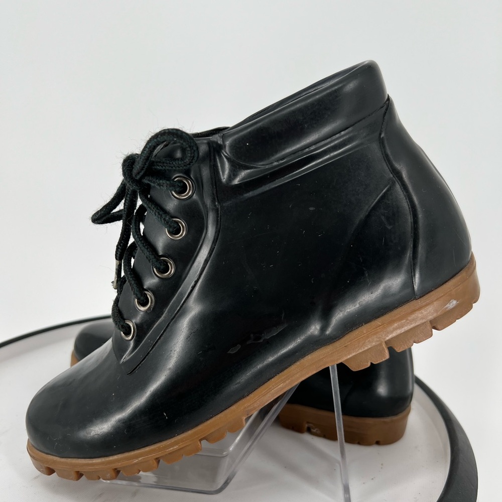 LANDS’ END RUBBER DUCK RAIN HIKING LACE UP ANKLE BOOTS RUGGED SOLES